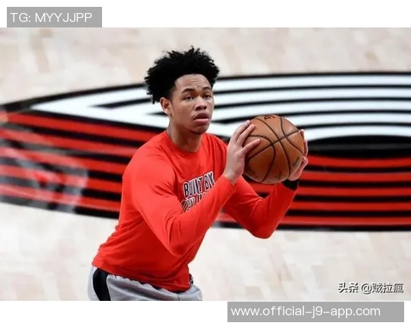 安芬尼西蒙斯回顾绿军首秀表现从紧张到自如掌控比赛节奏 安芬尼西蒙斯回顾绿军首秀表现从紧张到自如掌控比赛节奏