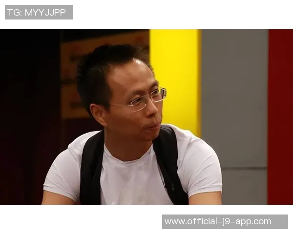 詹俊点评利物浦胜利之路先丢球习惯依旧法鹰防守漏洞百出 詹俊点评利物浦胜利之路先丢球习惯依旧法鹰防守漏洞百出