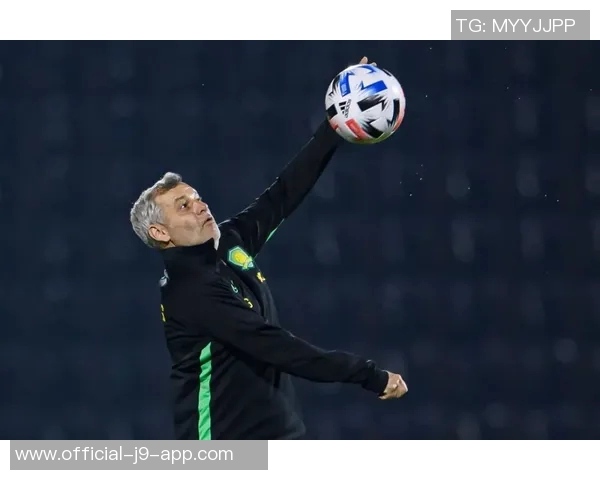 哈托谈欧冠大胜与年轻球员潜力展望期待未来更辉煌表现 哈托谈欧冠大胜与年轻球员潜力展望期待未来更辉煌表现