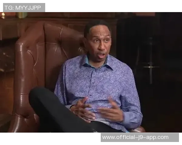 A史密斯质疑詹姆斯关键时刻表现是否与赛前饮酒有关 A史密斯质疑詹姆斯关键时刻表现是否与赛前饮酒有关