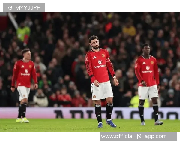 本福斯特称卡里克是曼联所需人才曼联球员面临的挑战无与伦比